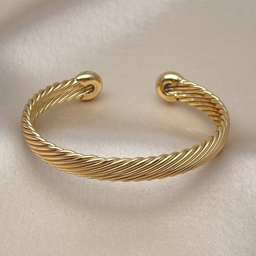Oro Laminado Individual Bangle, Gold Filled Style Twist Design, Polished, Golden Finish