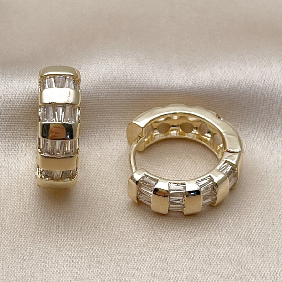 Oro Laminado Huggie Hoop, Gold Filled Style Baguette Design, with White Cubic Zirconia, Polished, Golden Finish