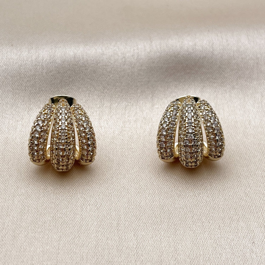 Oro Laminado Stud Earring, Gold Filled Style with White Micro Pave, Polished, Golden Finish