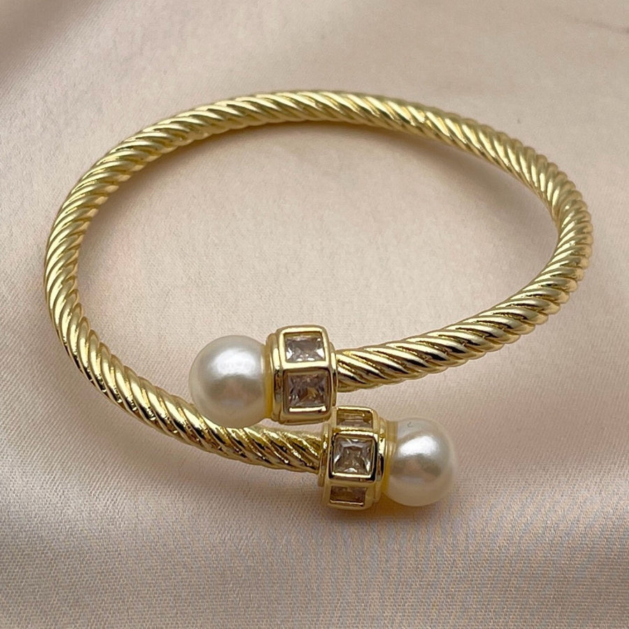 Oro Laminado Individual Bangle, Gold Filled Style Twist and Ball Design, with Ivory Pearl and White Cubic Zirconia, Polished, Golden Finish