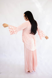 Set with bell sleeves, beautiful satin