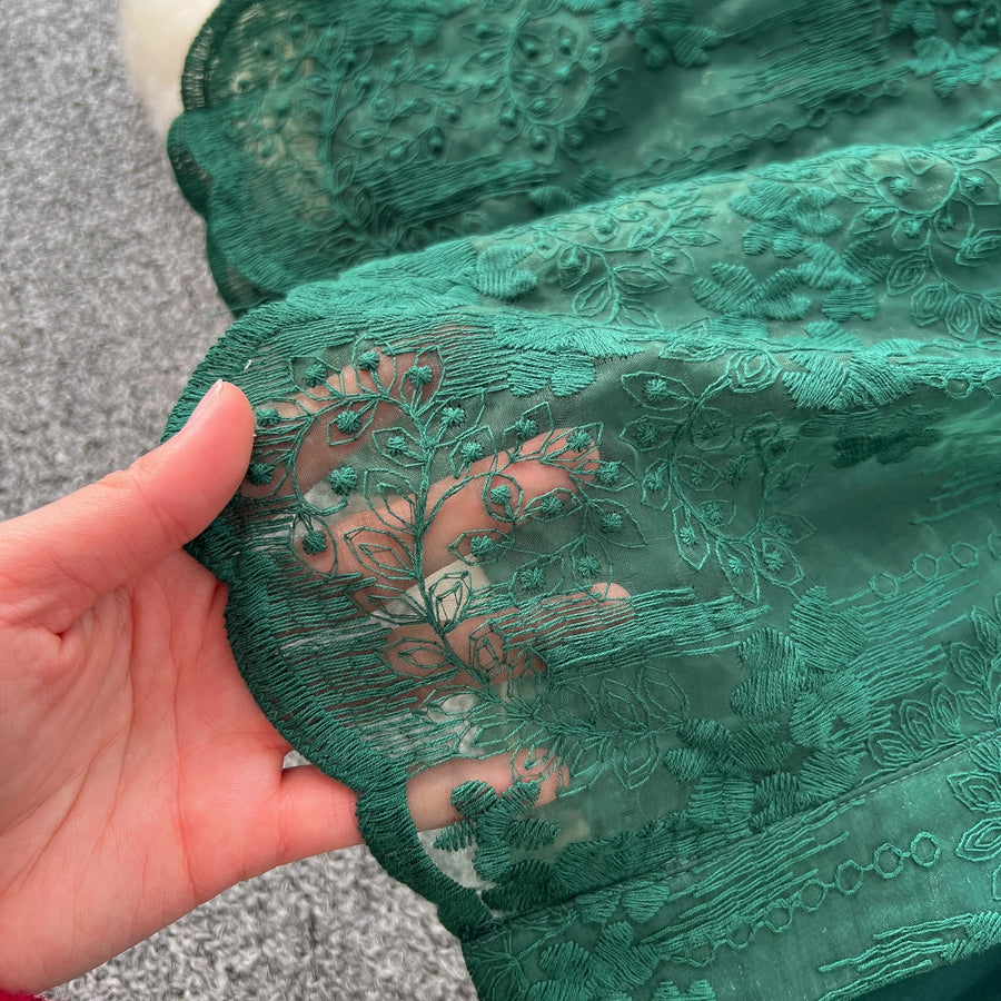 High-end vintage elegant V-neck long-sleeved dress