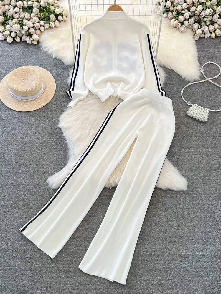 Two-piece set, high-neck sweater with zipper and high-quality wide-leg pants