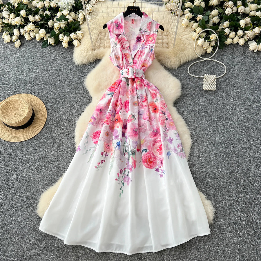 Elegant French vintage style sleeveless dress with high quality floral print