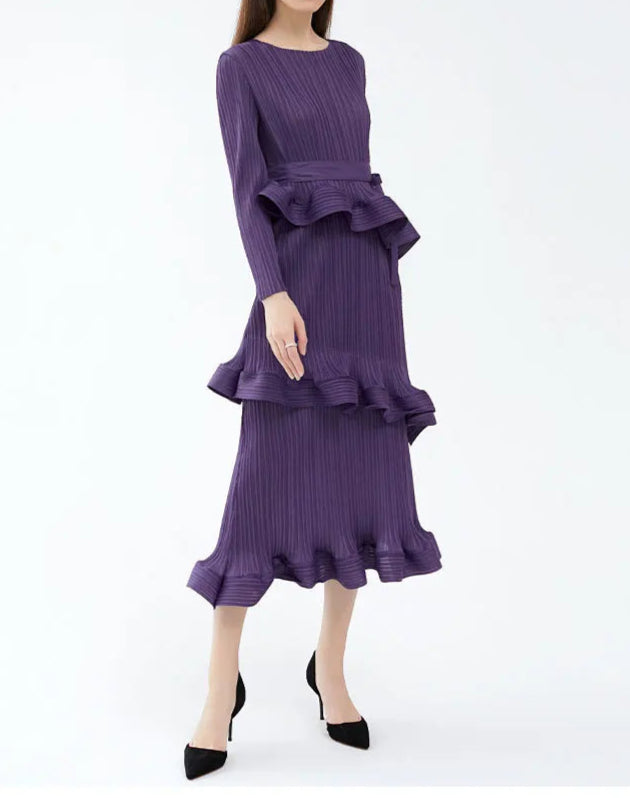 High quality long sleeve dress with ruffles and pleated bow