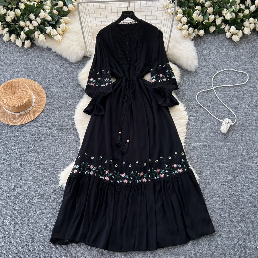Vintage elegant dress with patchwork embroidery, lace ruffles, high-quality flared sleeves