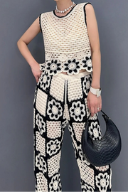High quality loose and casual two-piece set with holes sleeveless top+pants