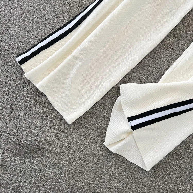 Two-piece set, high-neck sweater with zipper and high-quality wide-leg pants