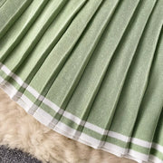 2-piece set knitted top and pleated mini skirt with high-quality elastic waistband