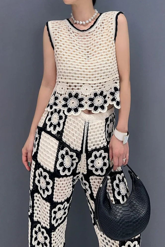 High quality loose and casual two-piece set with holes sleeveless top+pants