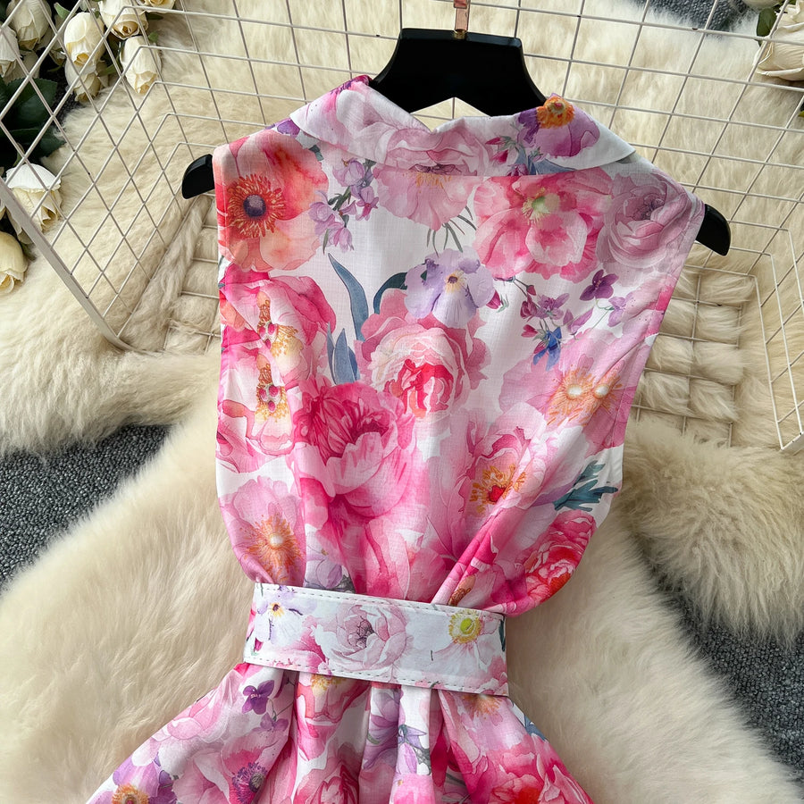 Elegant French vintage style sleeveless dress with high quality floral print