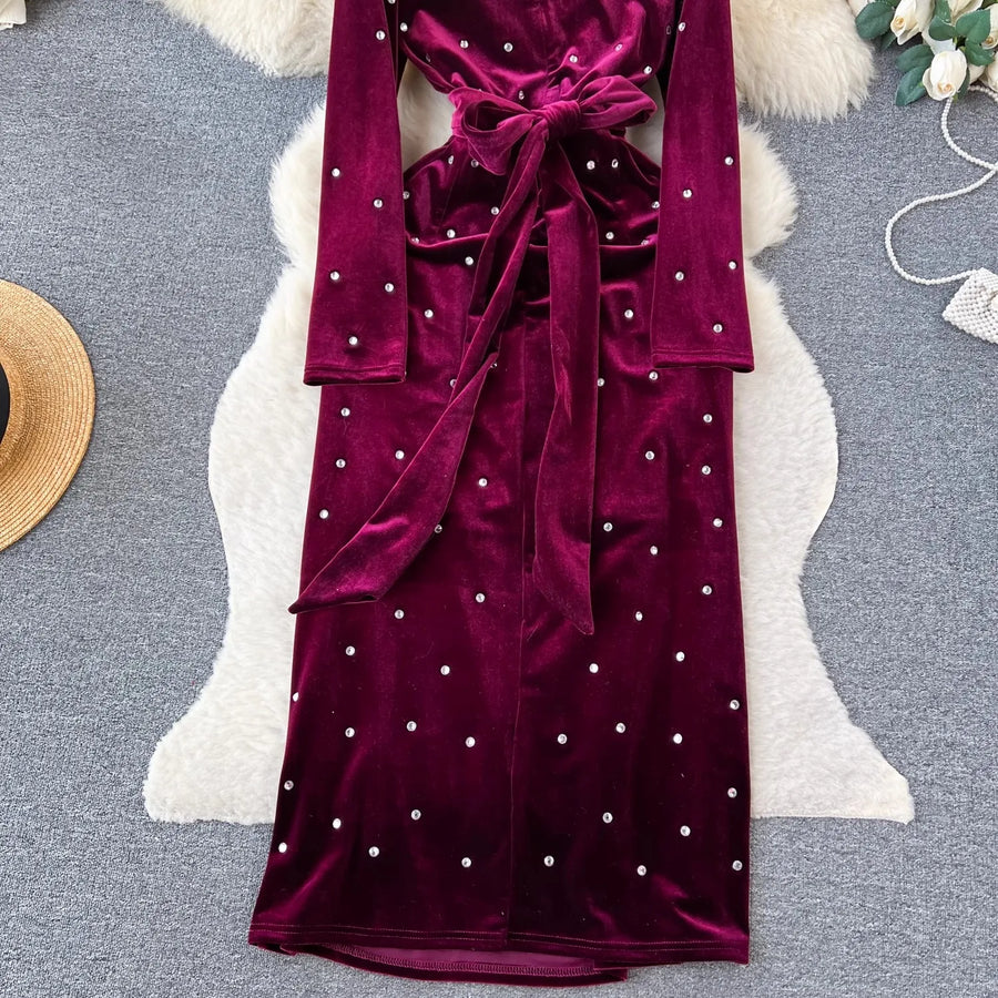 High Quality Long Sleeve V Neck Thick Velvet Diamond Embellished Dress