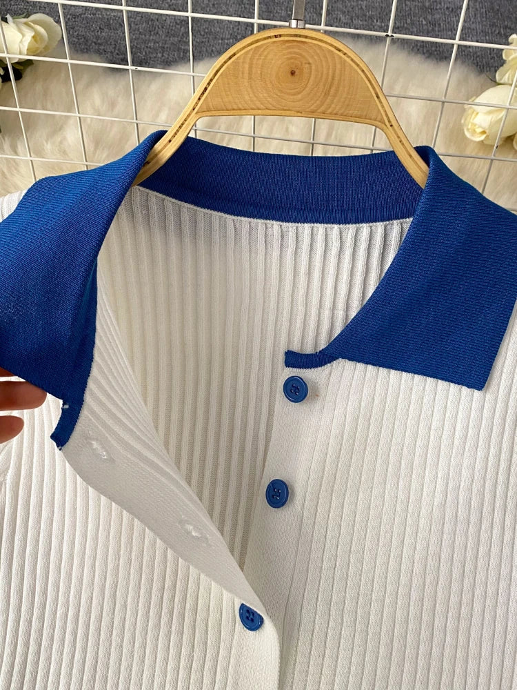 2-piece set knitted top and pleated mini skirt with high-quality elastic waistband