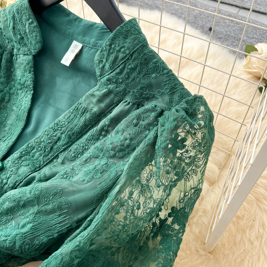 High-end vintage elegant V-neck long-sleeved dress