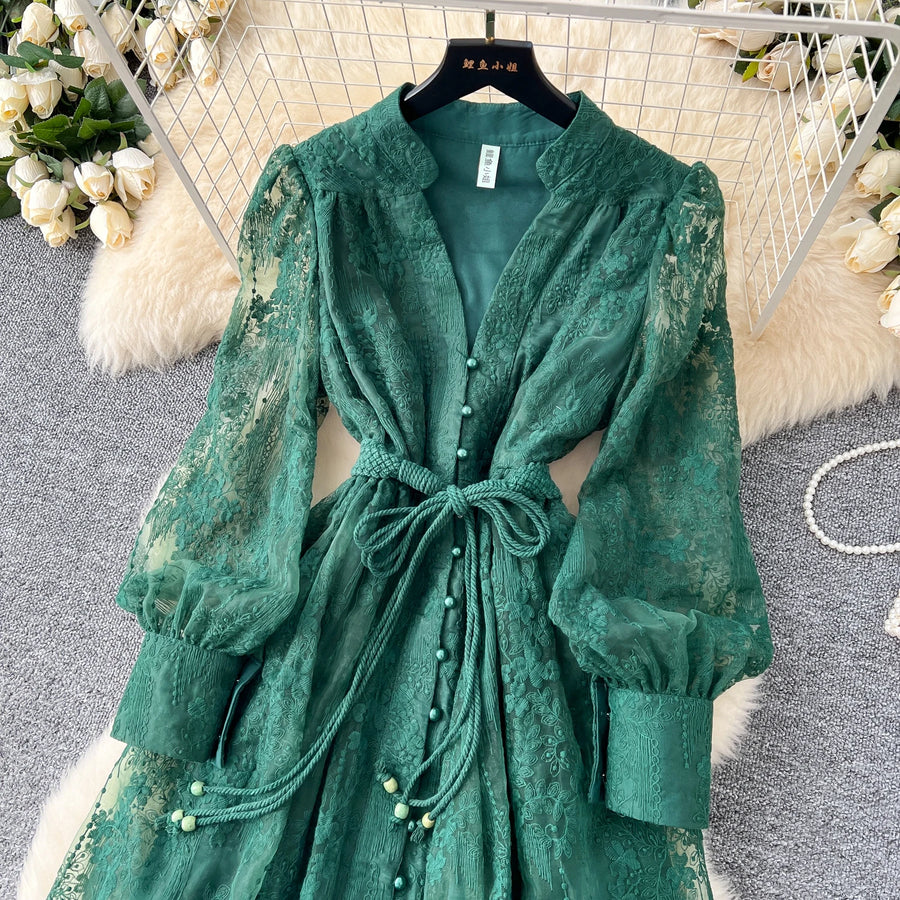 High-end vintage elegant V-neck long-sleeved dress