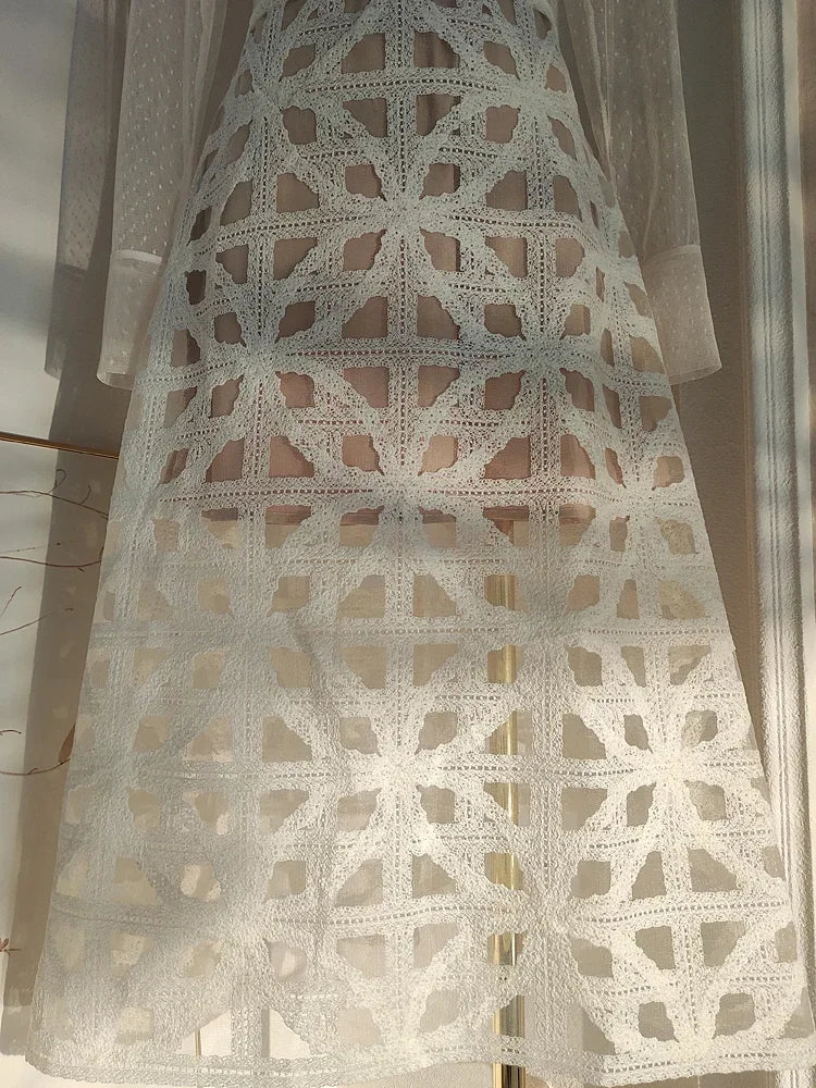 High Quality Mid-Calf Elegant Mesh Stitching Lapel Waist Slim Fit White Dresses
