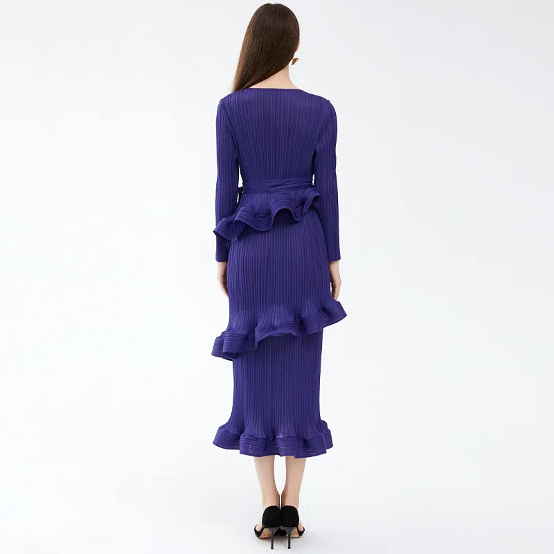 High quality long sleeve dress with ruffles and pleated bow