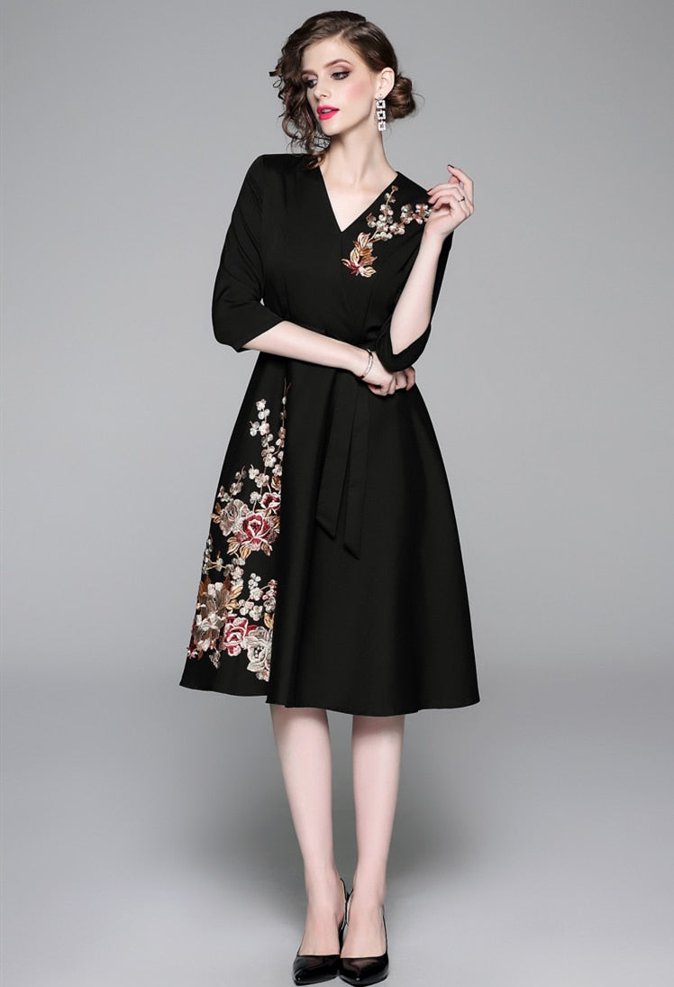 Vintage Designer High Quality V Neck Floral Embroidery Elegant Dress