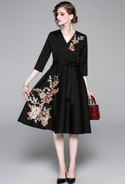 Vintage Designer High Quality V Neck Floral Embroidery Elegant Dress