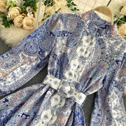 Elegant high-neck print dress with high-quality belt