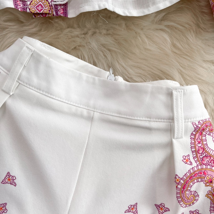 2 piece suit top with high neck, puff sleeve, vintage print blouse and shorts with belt pocket high quality
