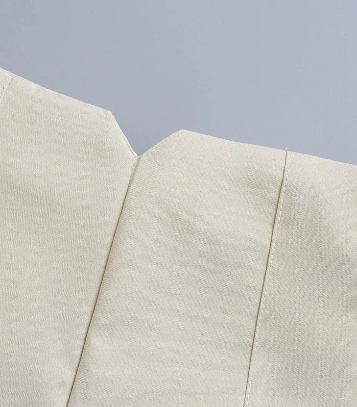 High Waist Slim Fit Zip Up Pleated Plain Bermuda Shorts