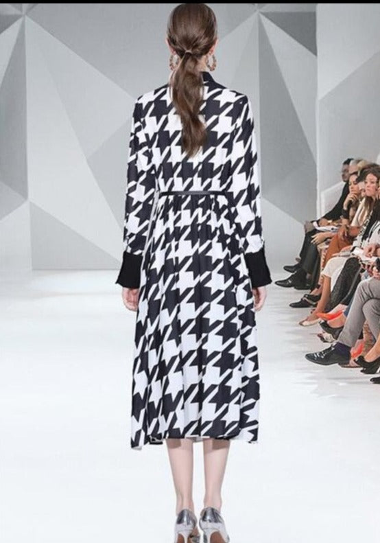 Elegant print long dress with long sleeves and high quality elastic waist