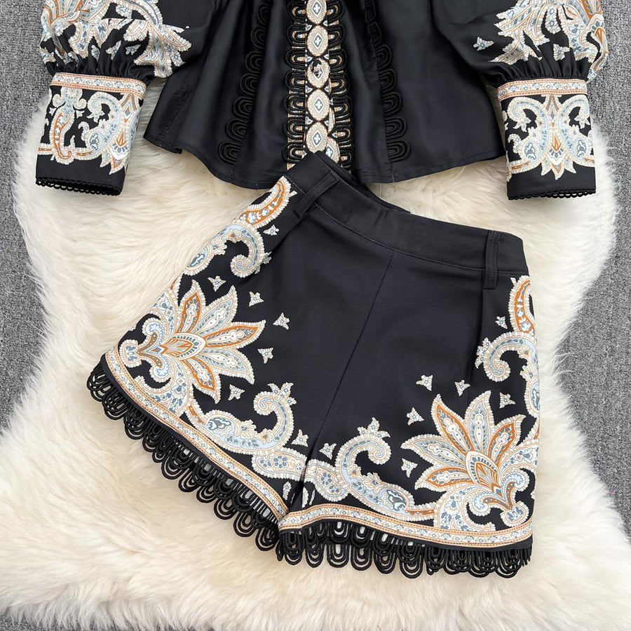 2 piece suit top with high neck, puff sleeve, vintage print blouse and shorts with belt pocket high quality