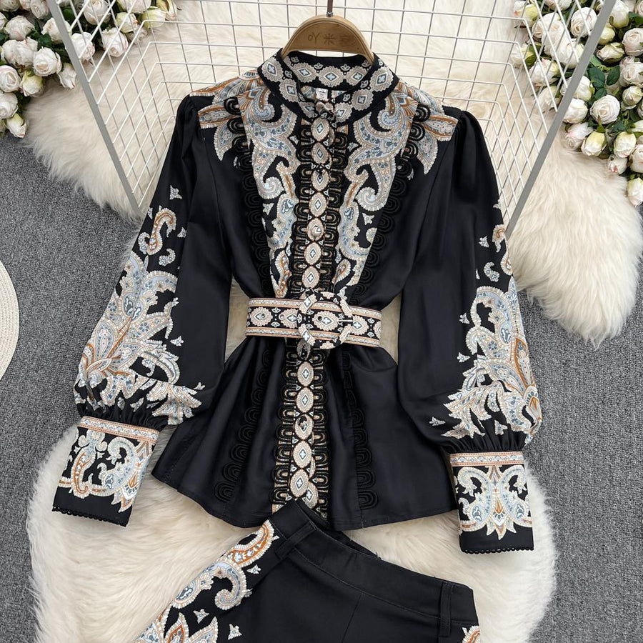2 piece suit top with high neck, puff sleeve, vintage print blouse and shorts with belt pocket high quality