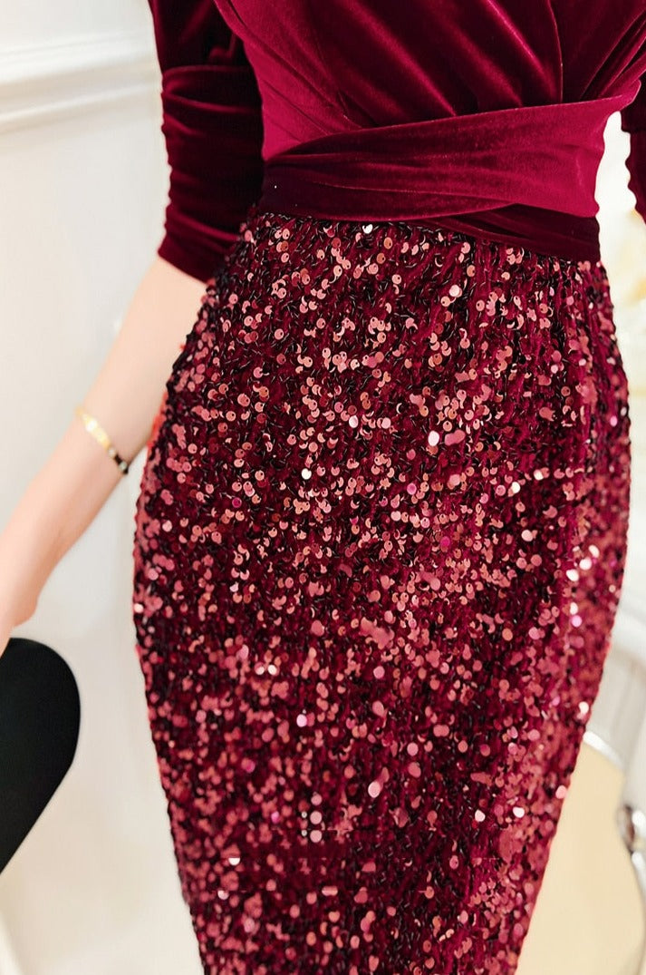 Elegant velvet long-sleeved dress with high-quality sequins