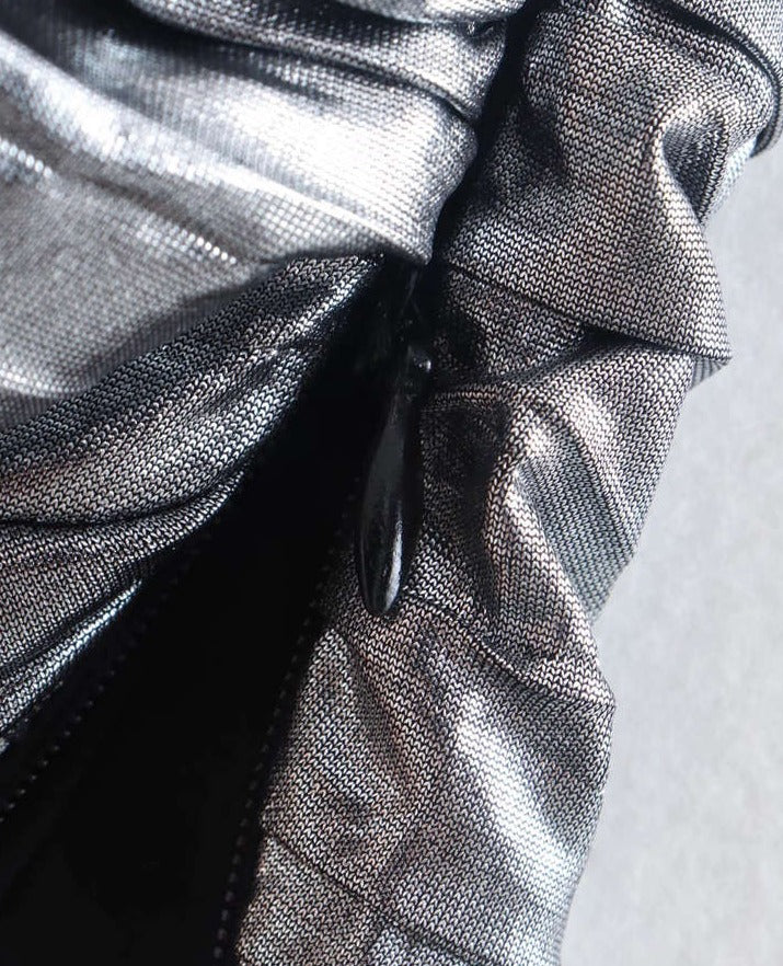Metallic Color One Shoulder Knotted Sexy Blouse
 Short shirt with pleated side zipper