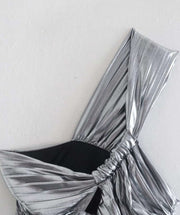 Metallic Color One Shoulder Knotted Sexy Blouse
 Short shirt with pleated side zipper